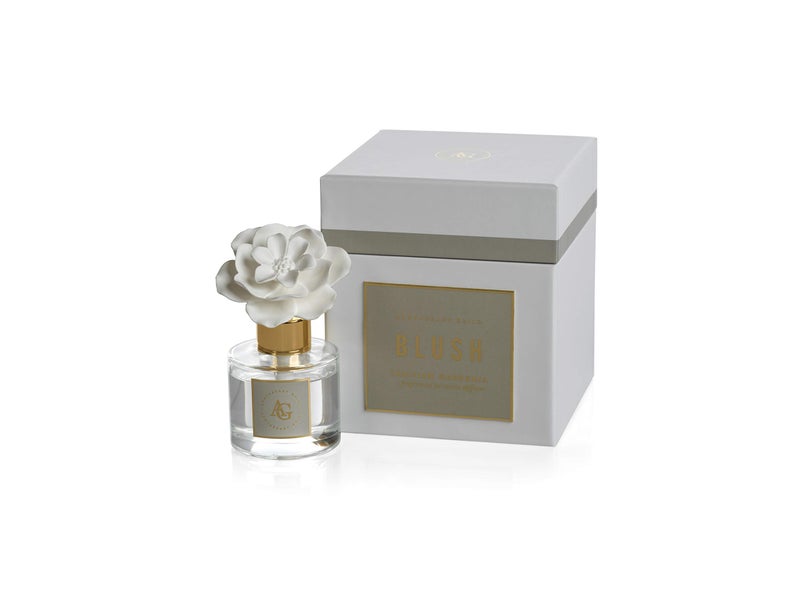 Zodax Grand Casablanca Porcelain Oil Diffuser (1.69 oz, Tahitian Gardenia Blush) - Image 4